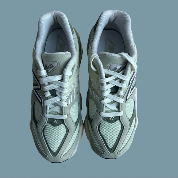 New Balance 9060 Lichen Green / Olivine. New unworn without box. - Picture 5 of 11